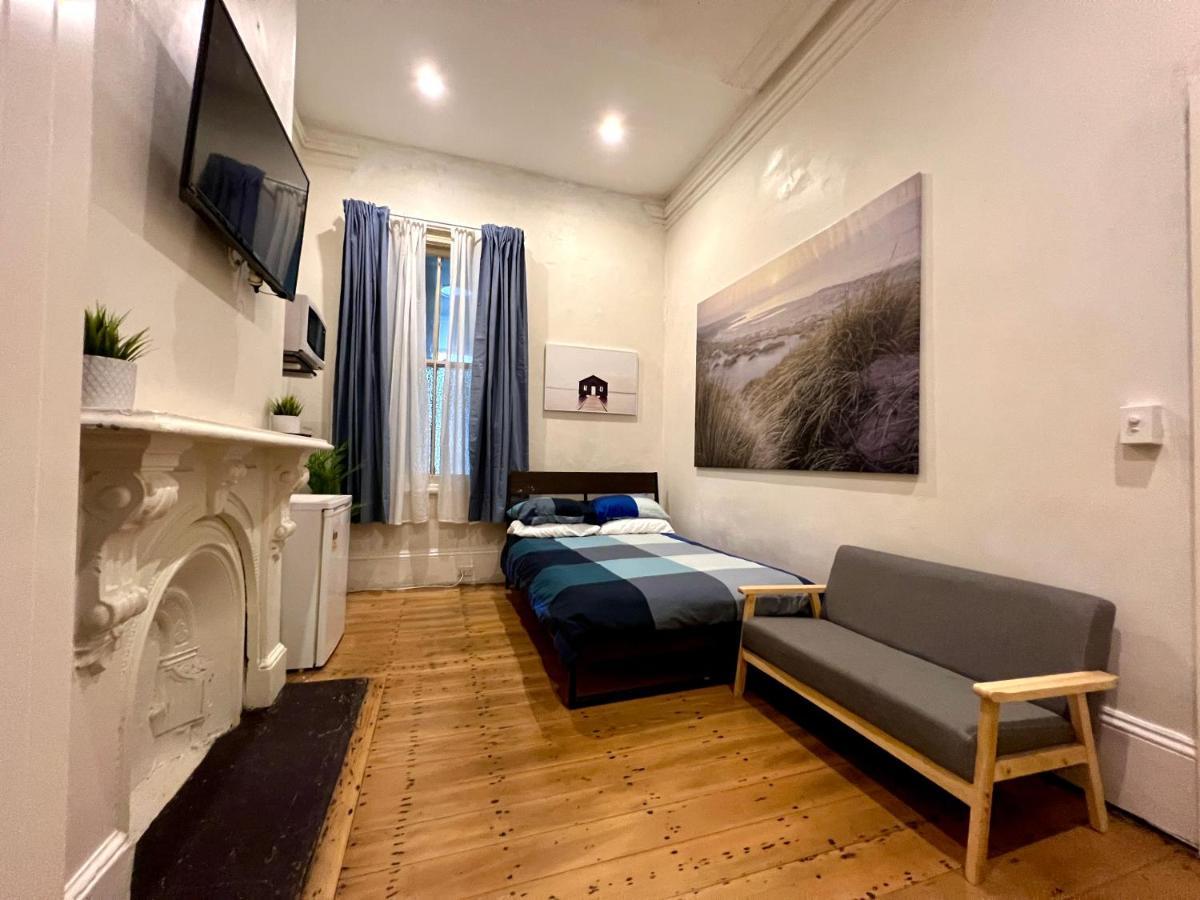 Paul's Boutique Homestay Sydney