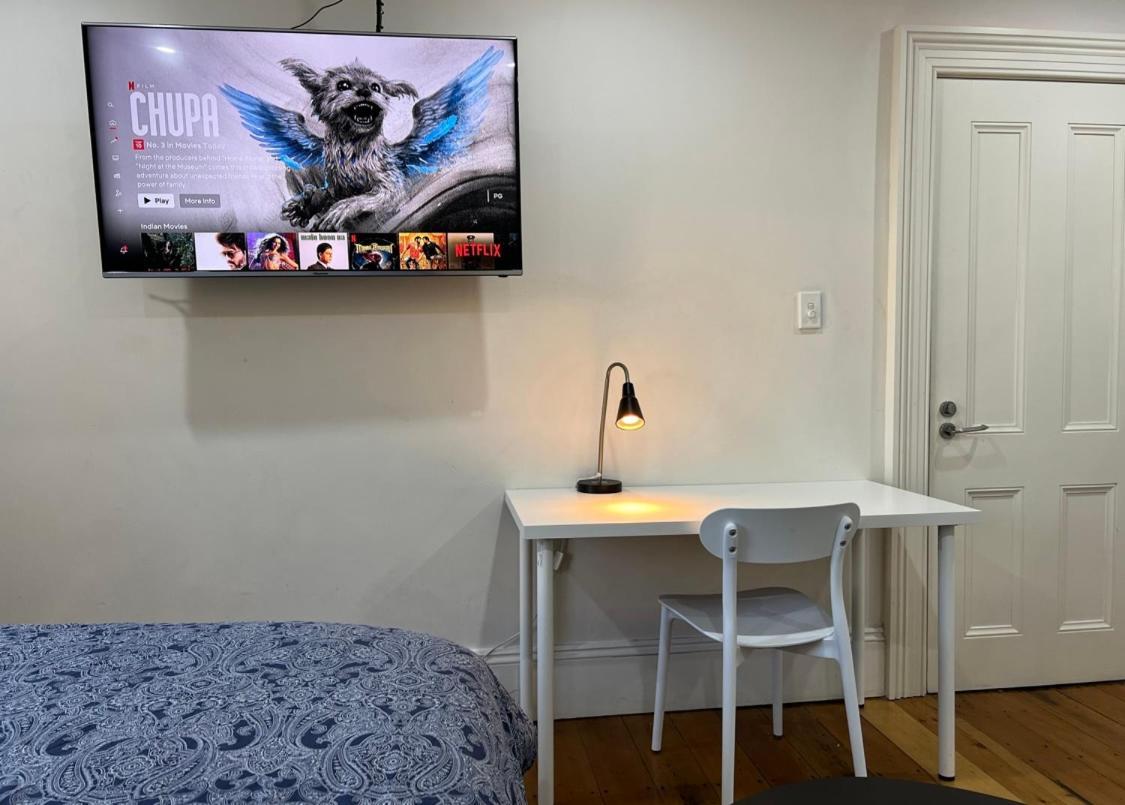 Paul's Boutique Homestay Sydney