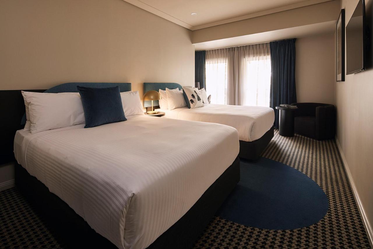 The Capitol 4* Sydney
