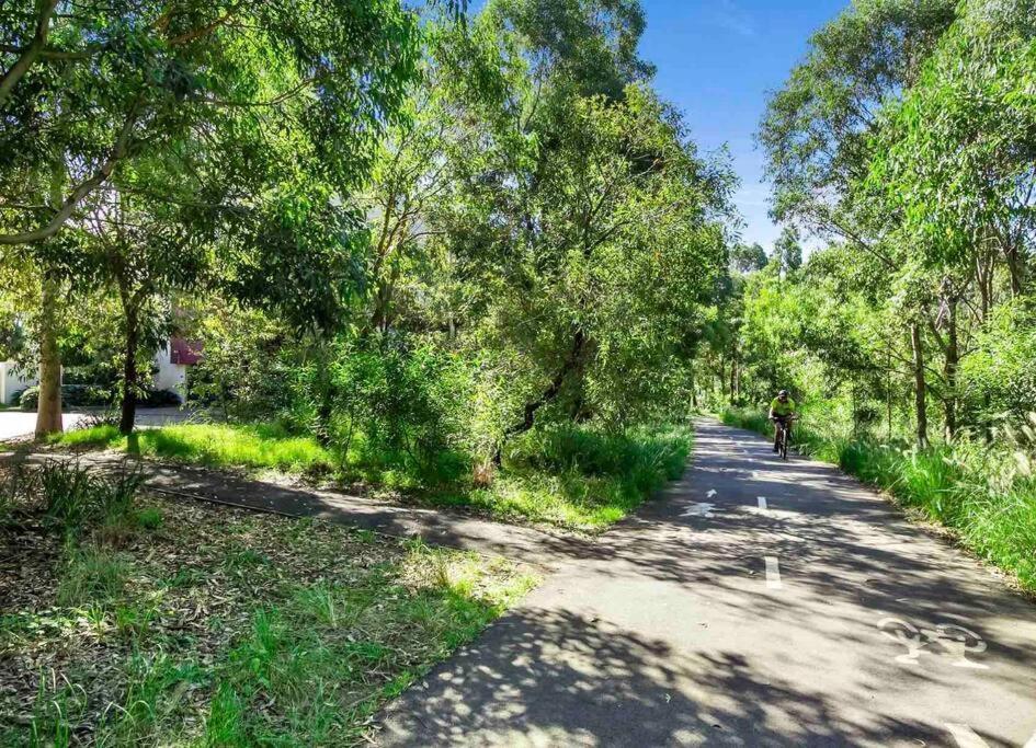 Gem Family - Olympic Park, Newington * Sydney