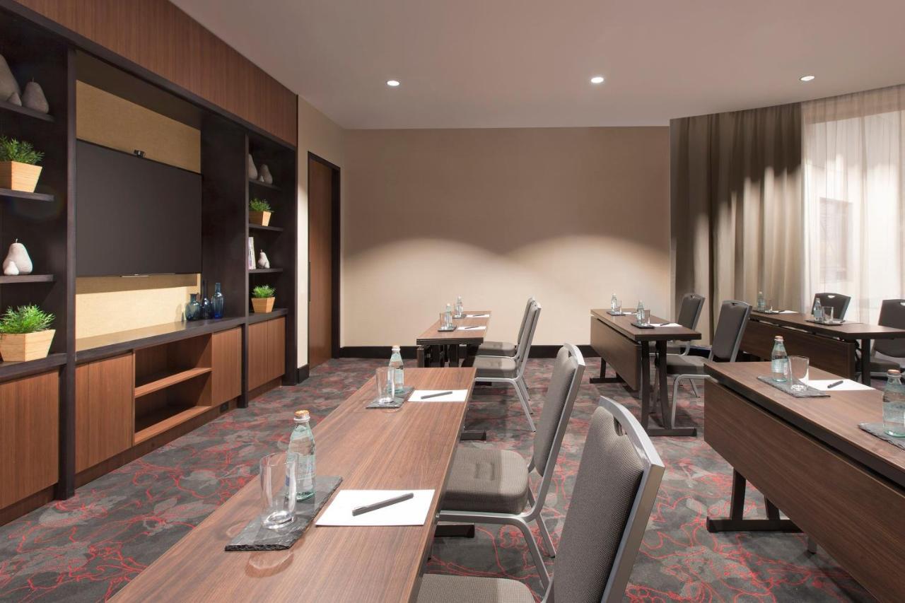 Harbour Marriott At Circular Quay 5*