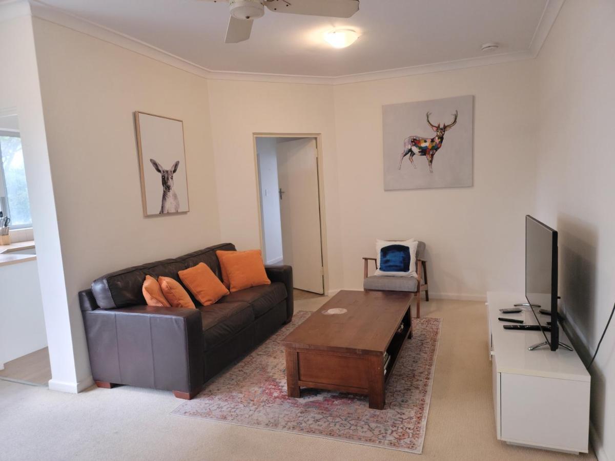 Apartment Close To The Famous Bondi In Australia Sydney
