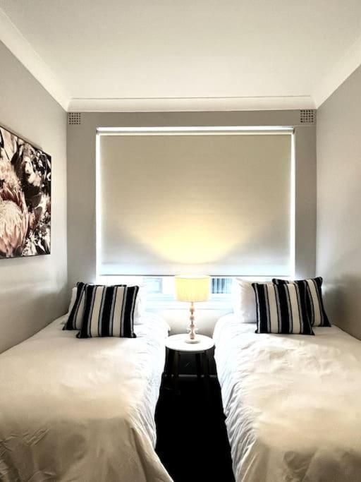 Mosman Views, 2bed, Parking, 15min Walk To Apartment *