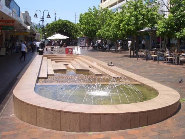 Private Bath Ensuite Eastwood/mq Uni Park Homestay Sydney