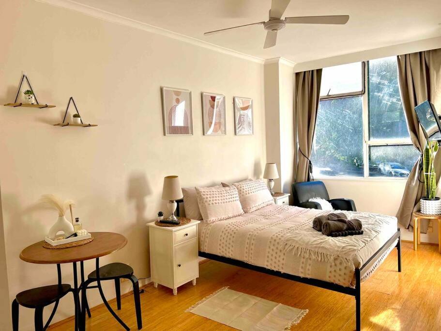 Studio In Darling Point * Sydney