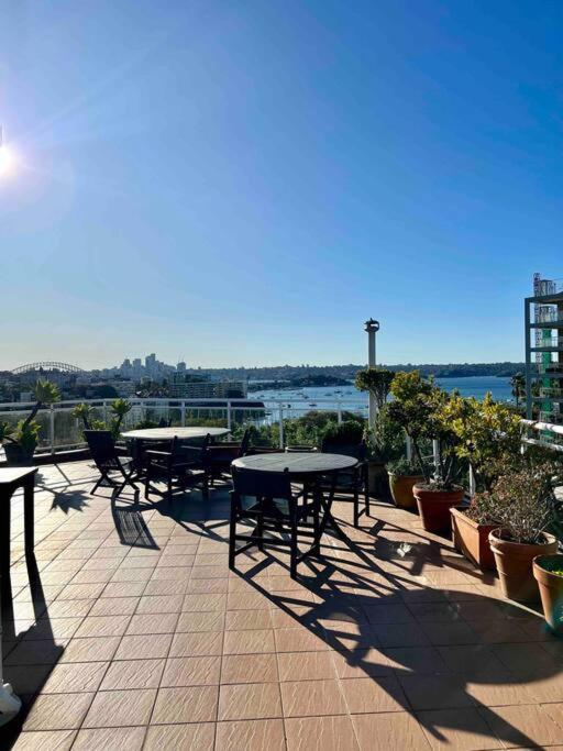 Studio In Darling Point Apartment