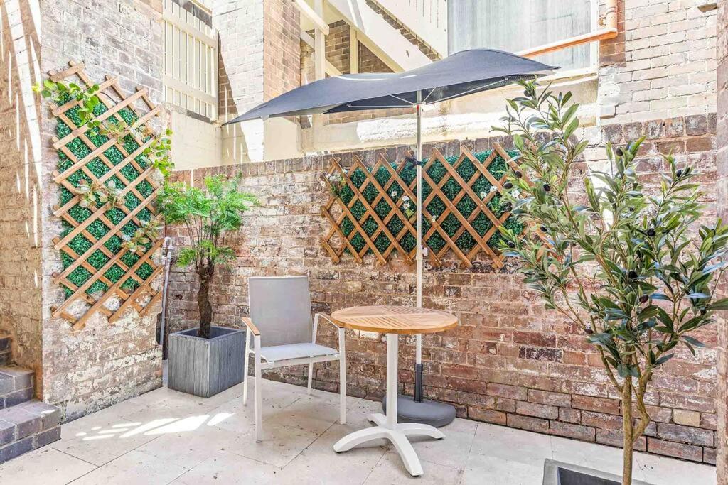 Stunning Two Bedroom In Millers Point 16 High Self- Catering Apartment Sydney