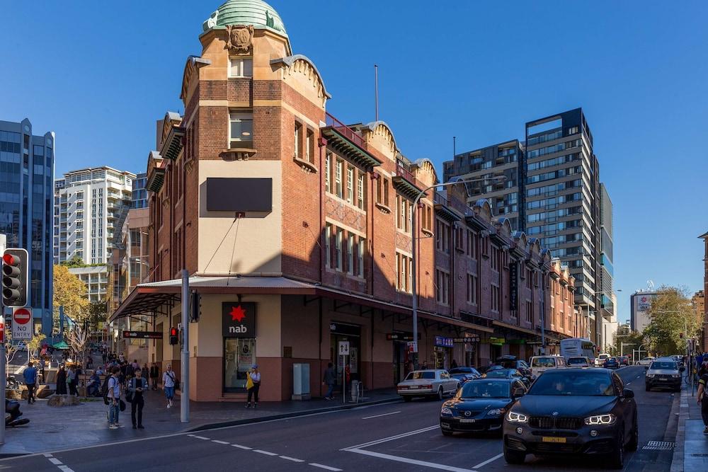 The Ultimo Hotel 4*