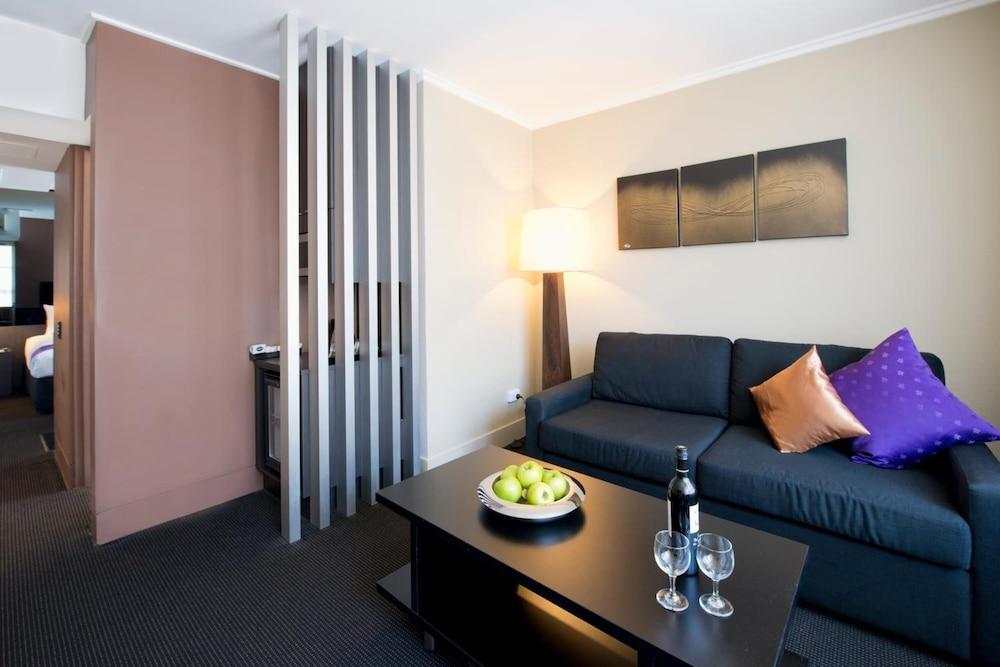 Park Regis Centre Hotel 3*