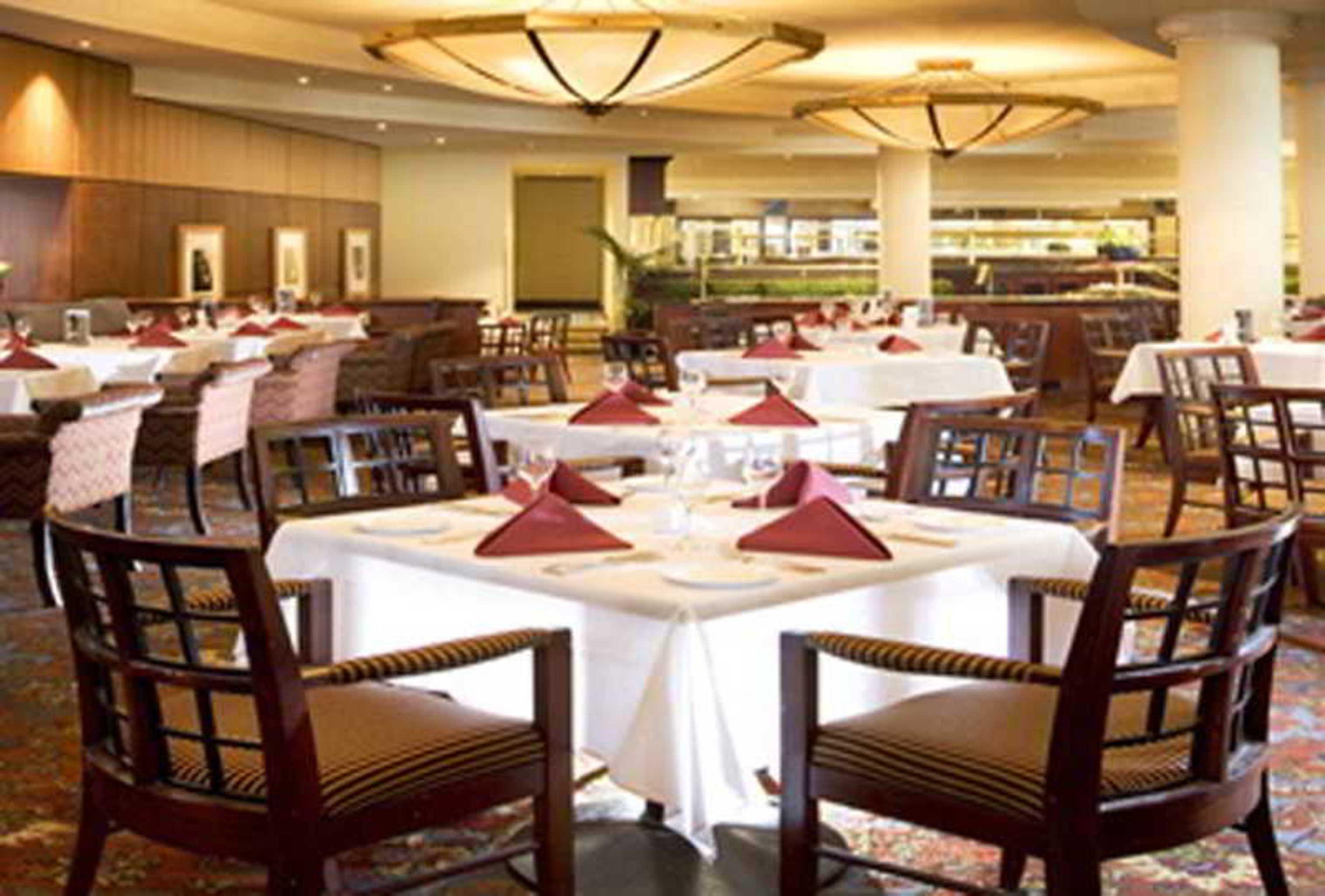 Stamford Plaza Airport & Conference Centre Hotel