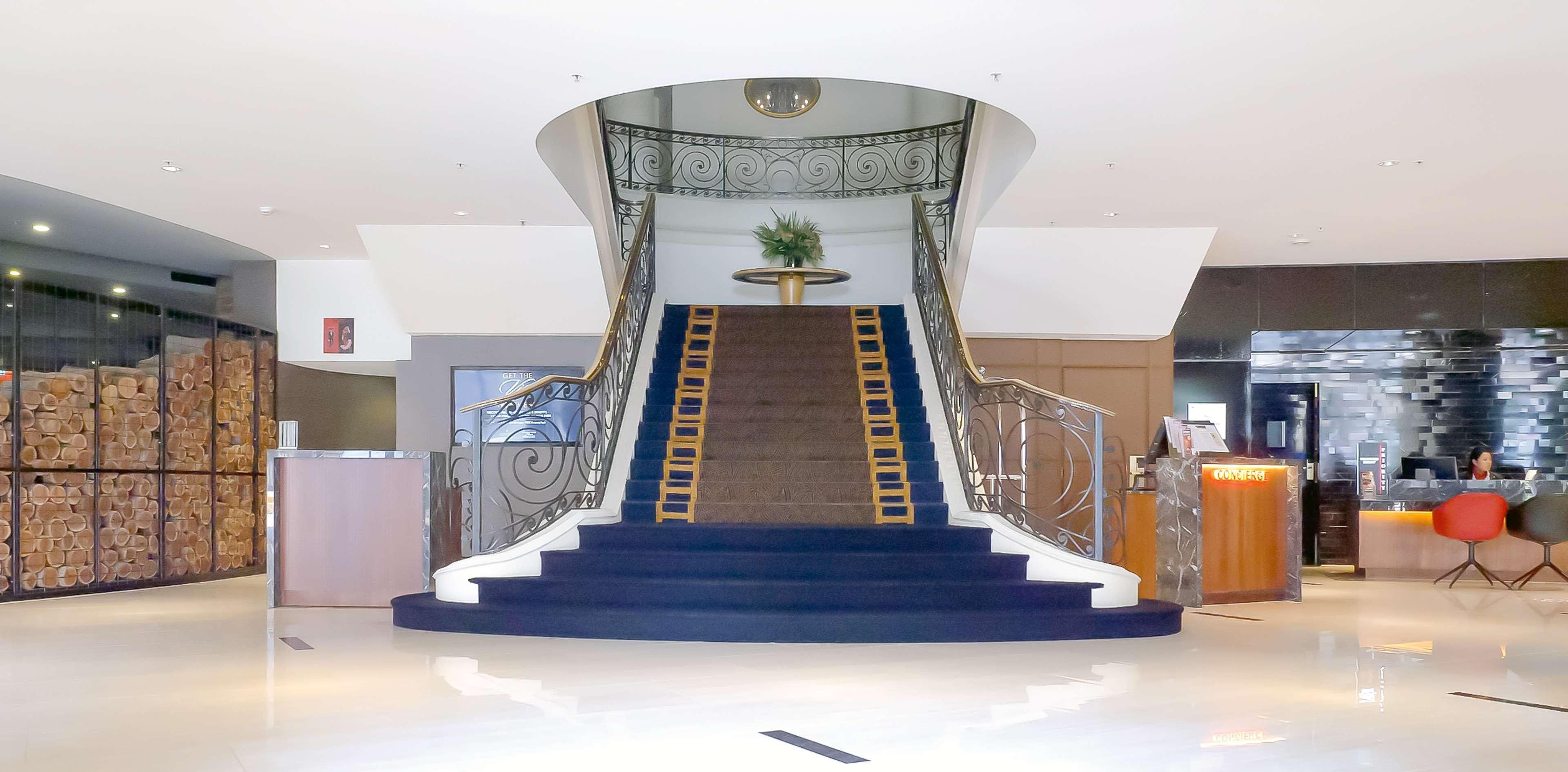 Stamford Plaza Airport & Conference Centre