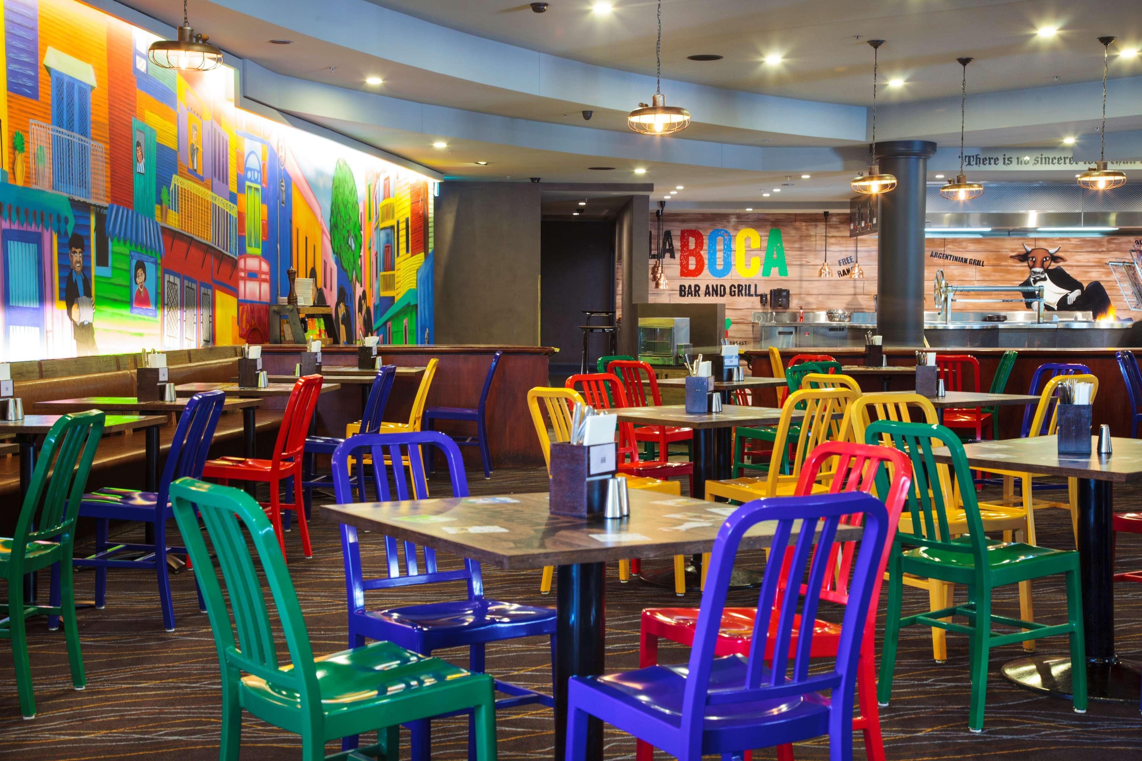 Stamford Plaza Airport & Conference Centre Hotel