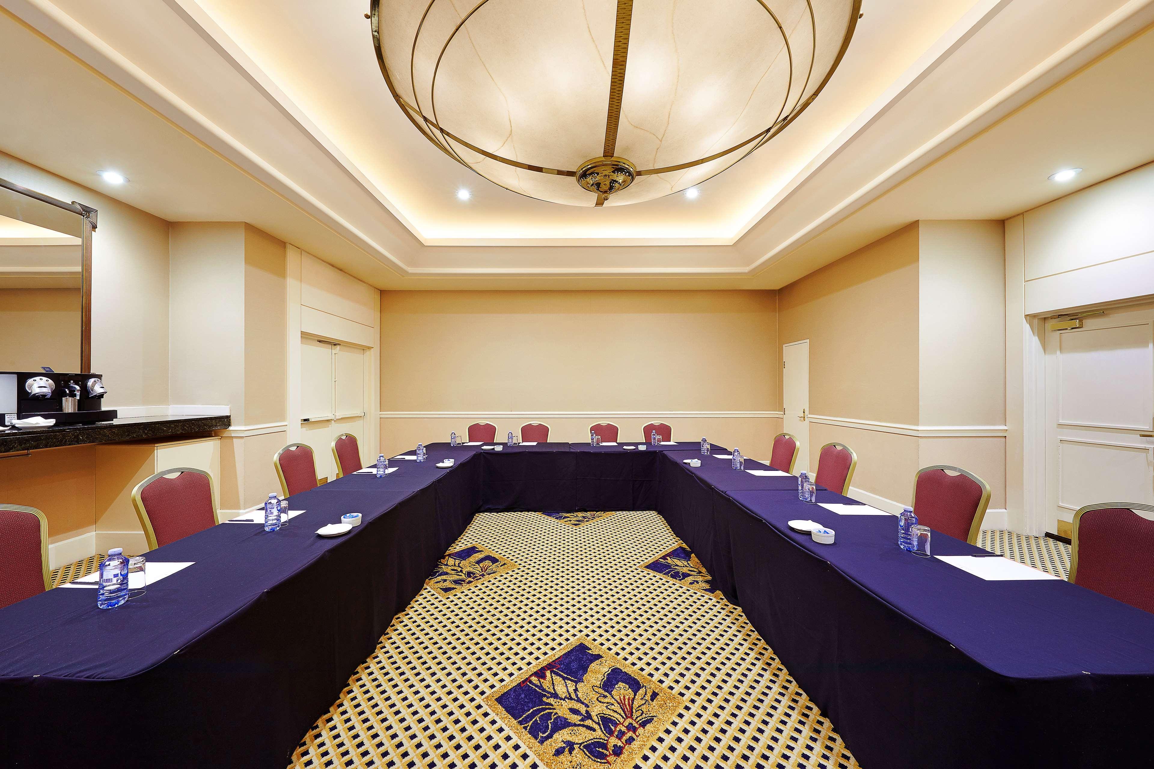 Stamford Plaza Airport & Conference Centre Sydney