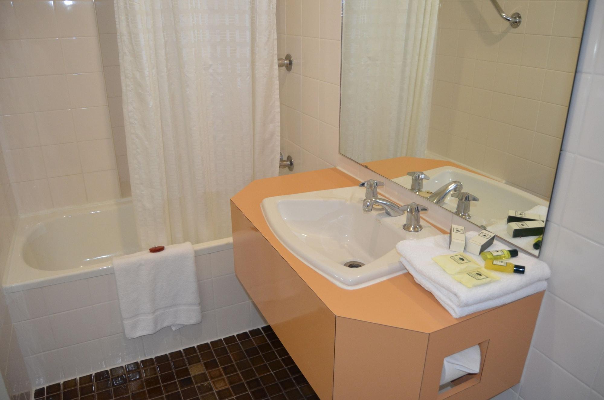 Hotel Devere 3*