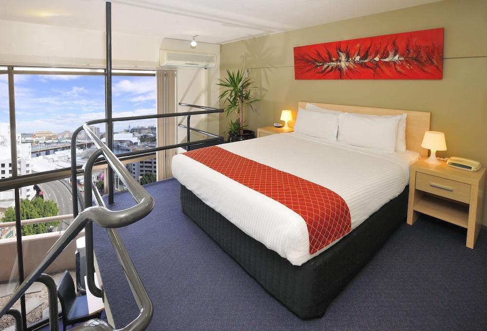 Metro On Darling Harbour Aparthotel Sydney