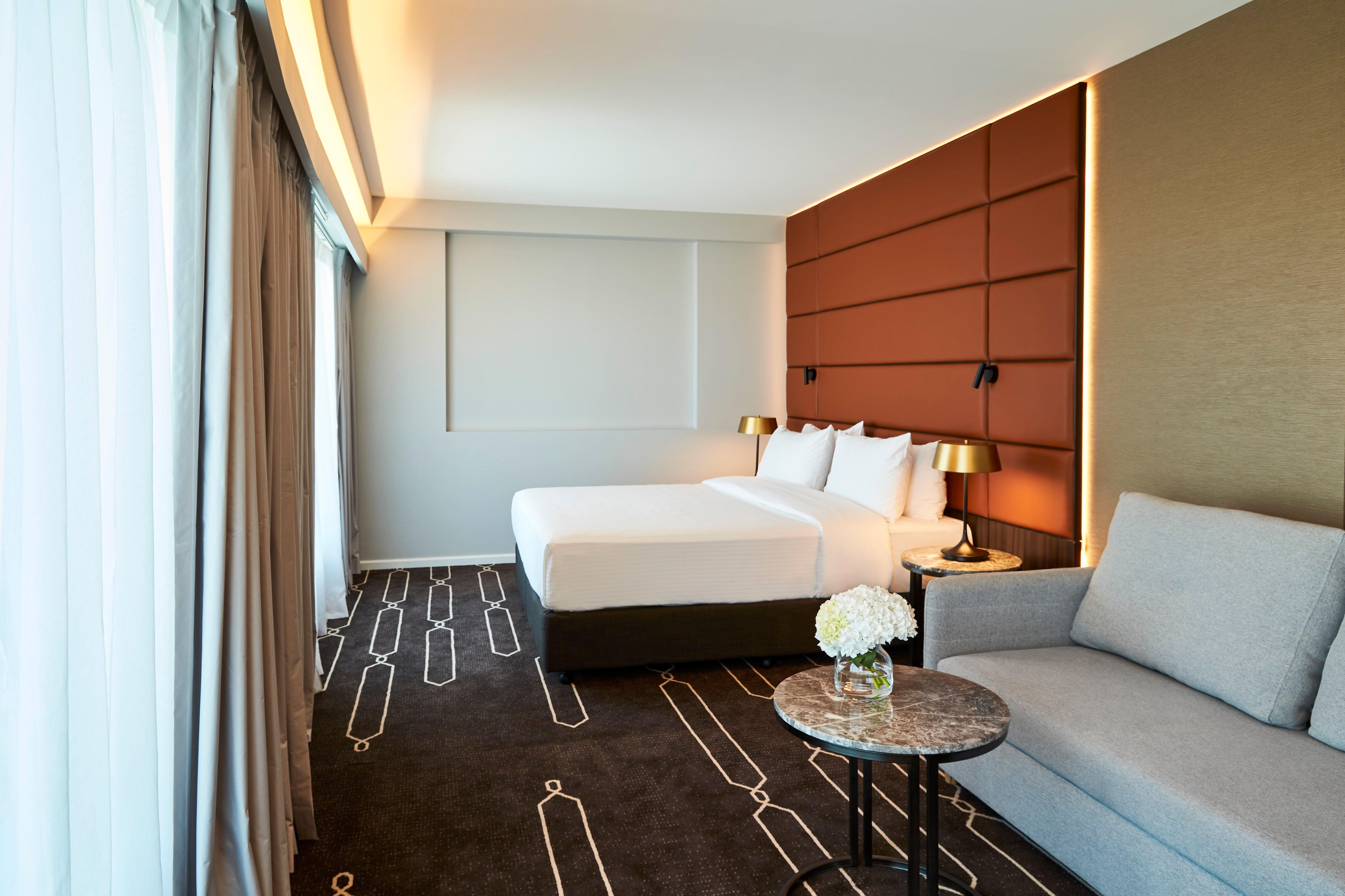 Hotel Crowne Plaza Airport By Ihg 4*