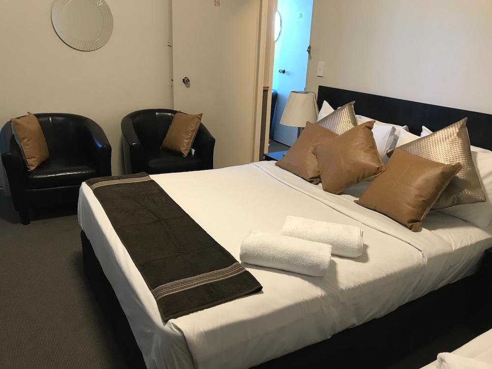 Greenwich 4* Sydney
