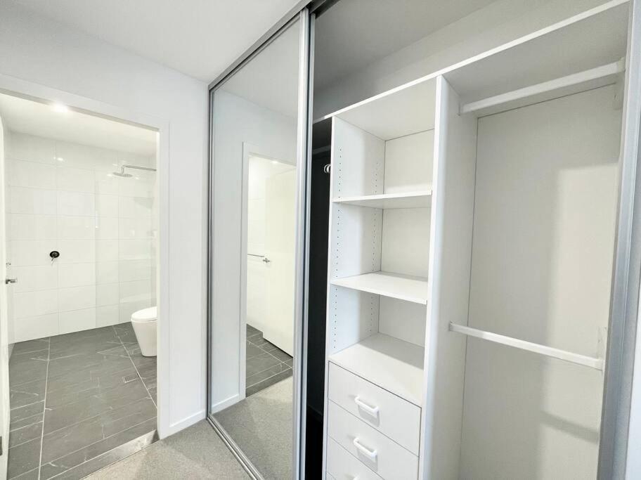 Skypark Oasis Retreat 2br@ Close To Olympicpark * Sydney