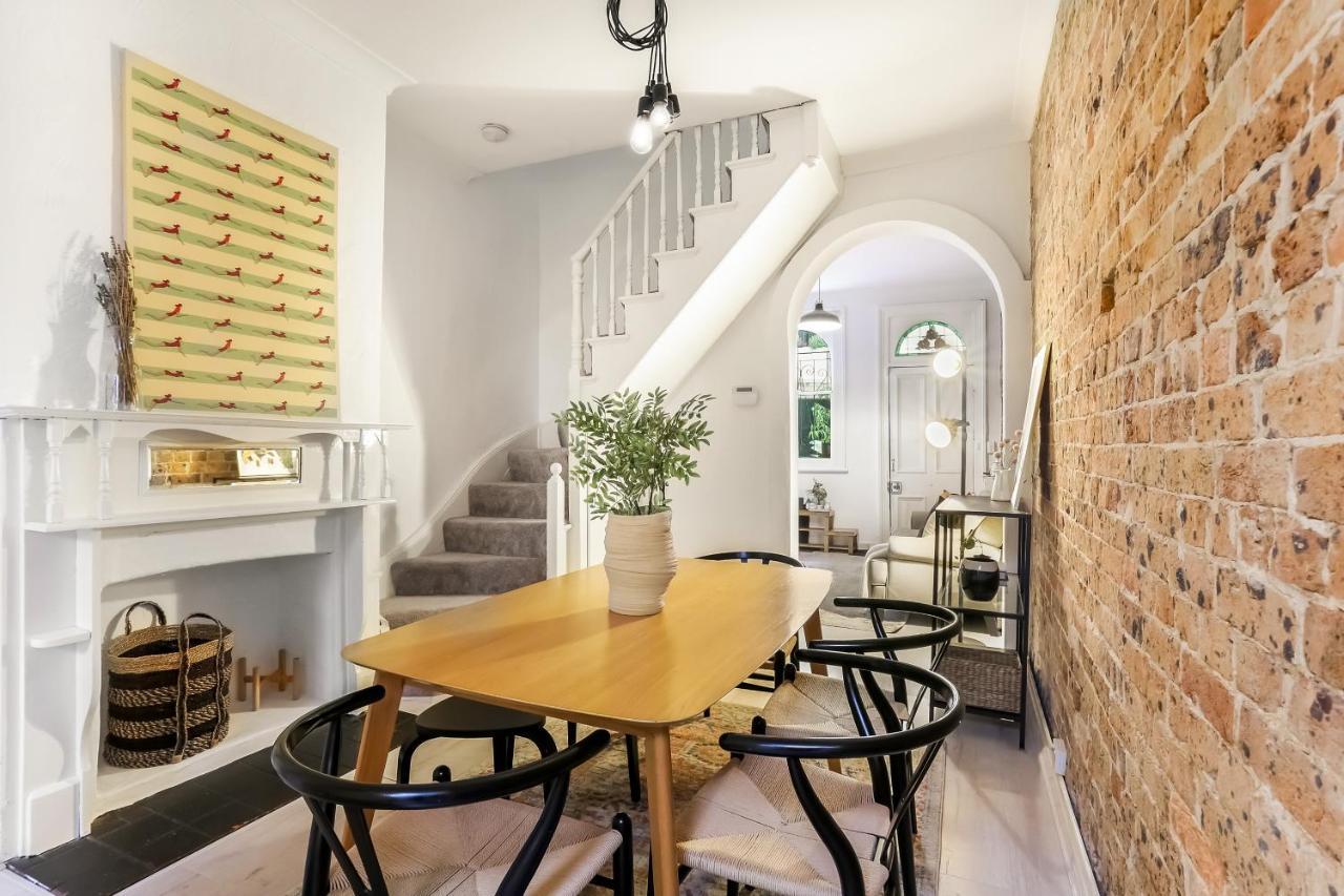 Surry Hills L 2 Bedroom Terrace Holiday home