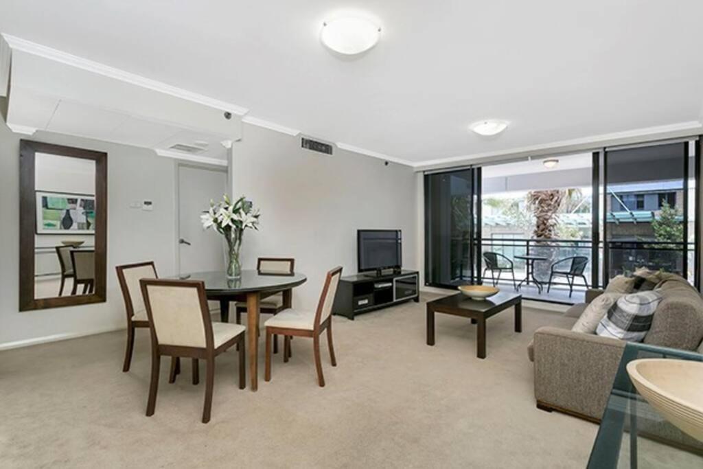 Herb1-Tastefully Furnished & Designed St Leonards * Sydney