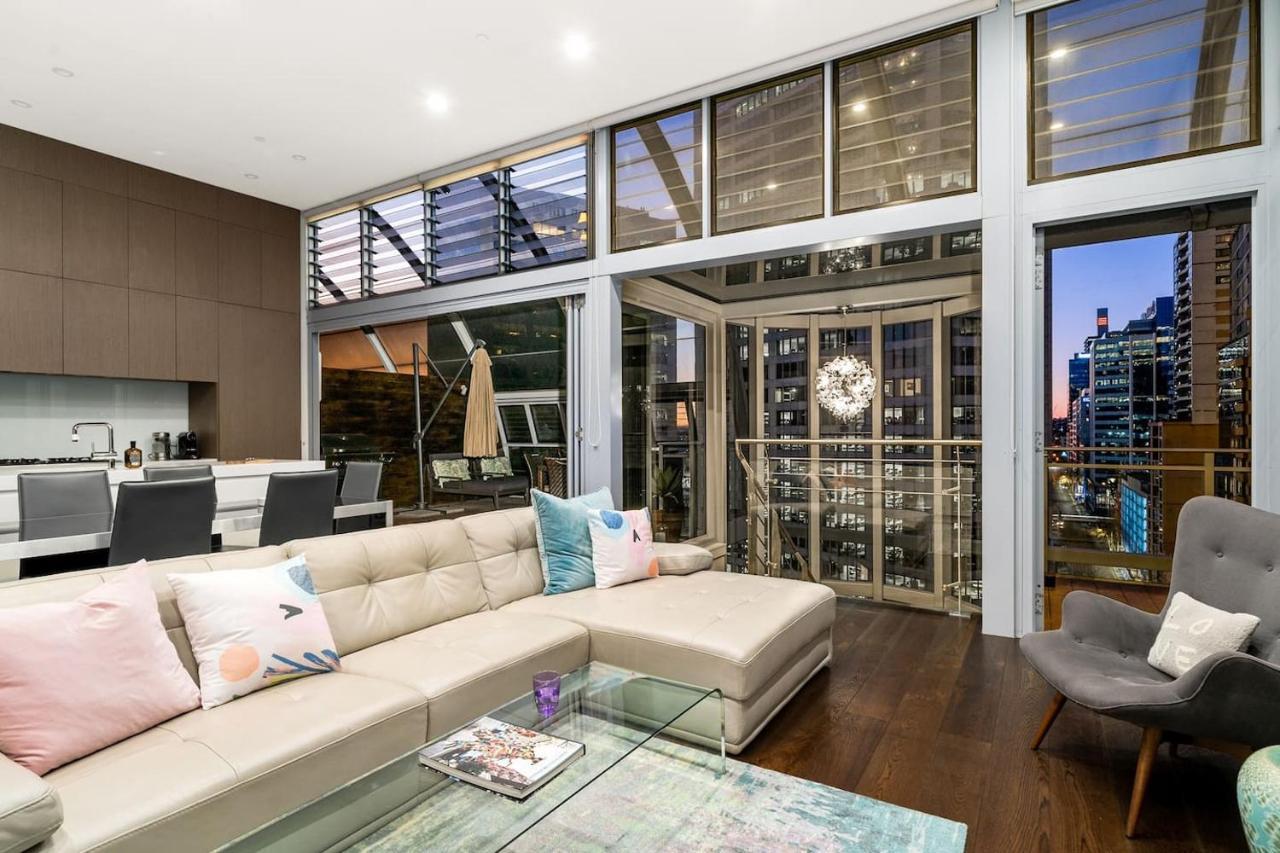 Luxury Loft In The Cbd With Outdoor Living Sydney