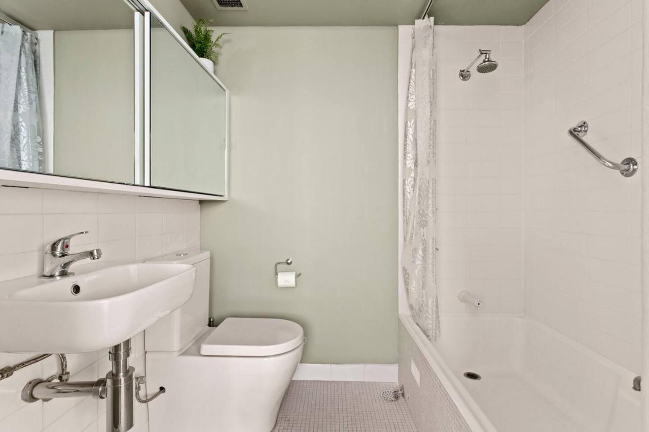 The Norfolk - A Bright Beachside Hideaway With Pool * Sydney