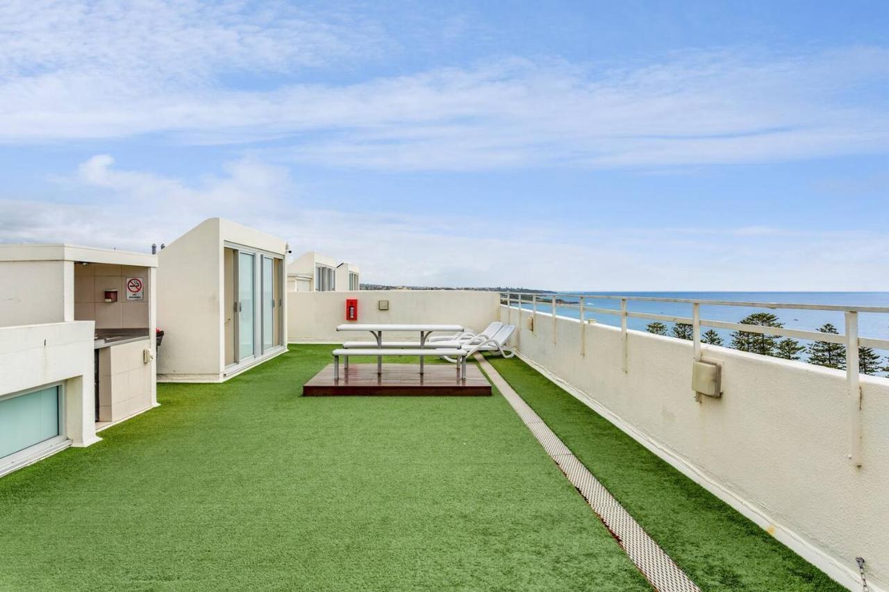 The Norfolk - A Bright Beachside Hideaway With Pool Holiday home Sydney