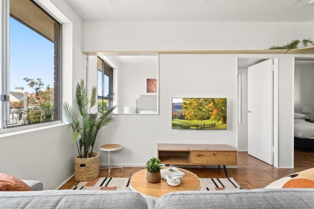 Stylish 2 Bedroom In Birchgrove