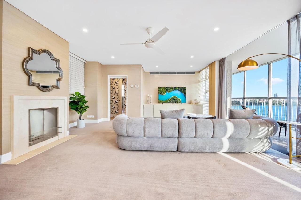 Sydney's Landmark Views From Luxury 2bd Sydney