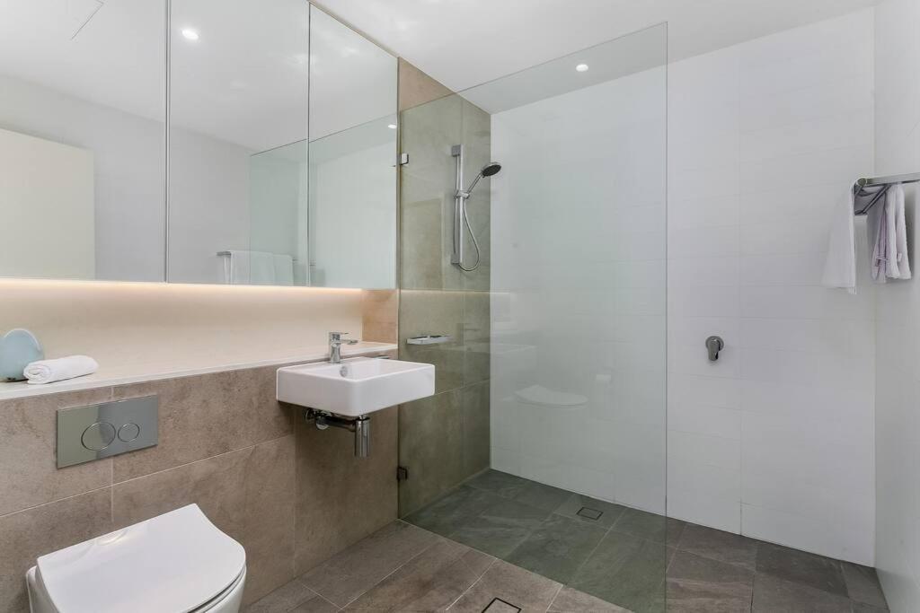Albn2 - Albany St - St Leonards Sydney