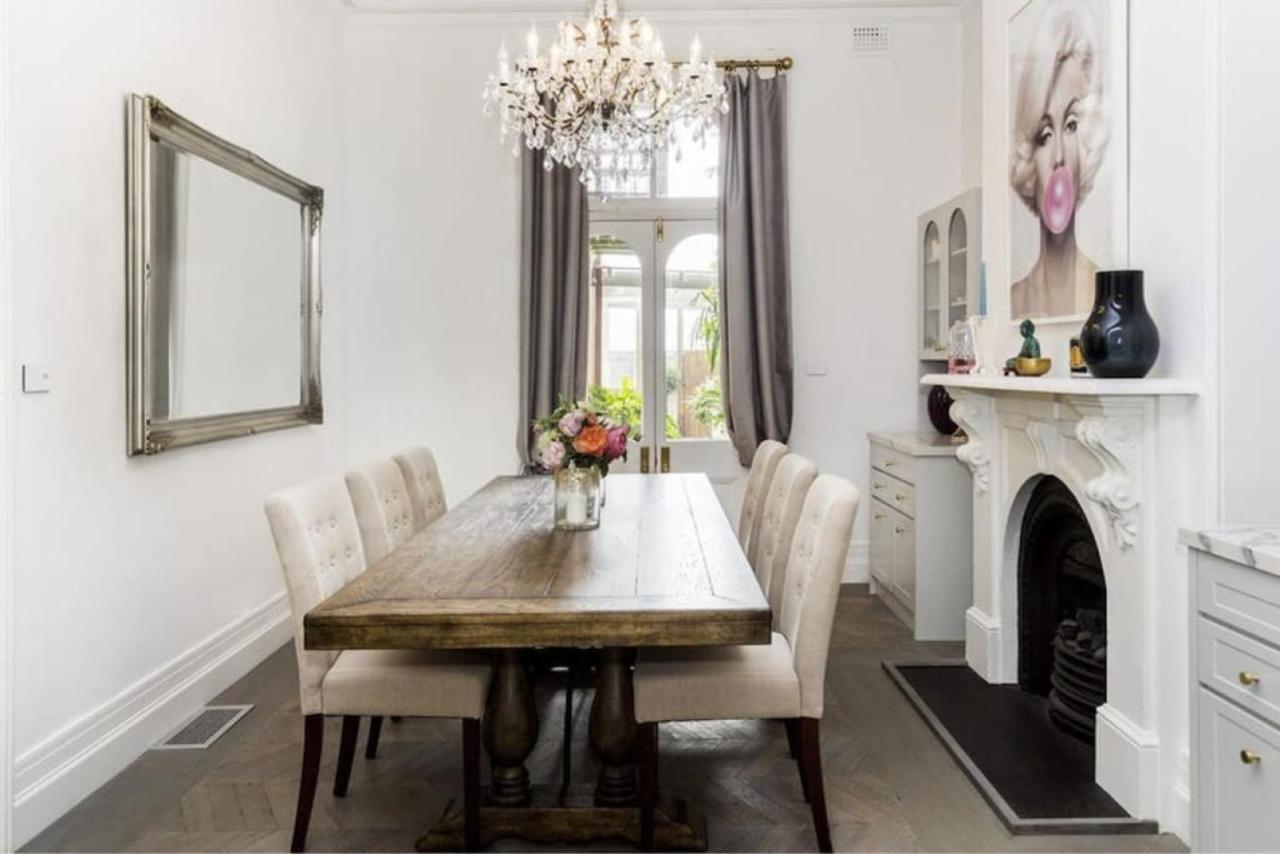 Luxury Townhouse - Centre * Sydney