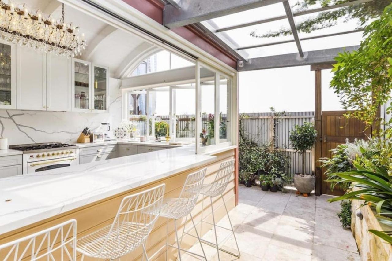 Luxury Townhouse - Centre Holiday home *