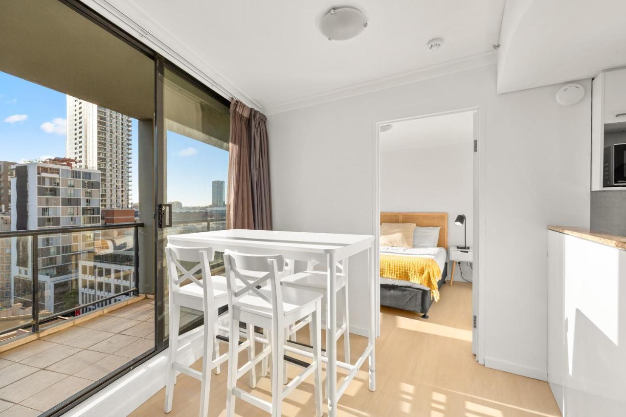 Skyline Views Cbd - 1603 Apartment