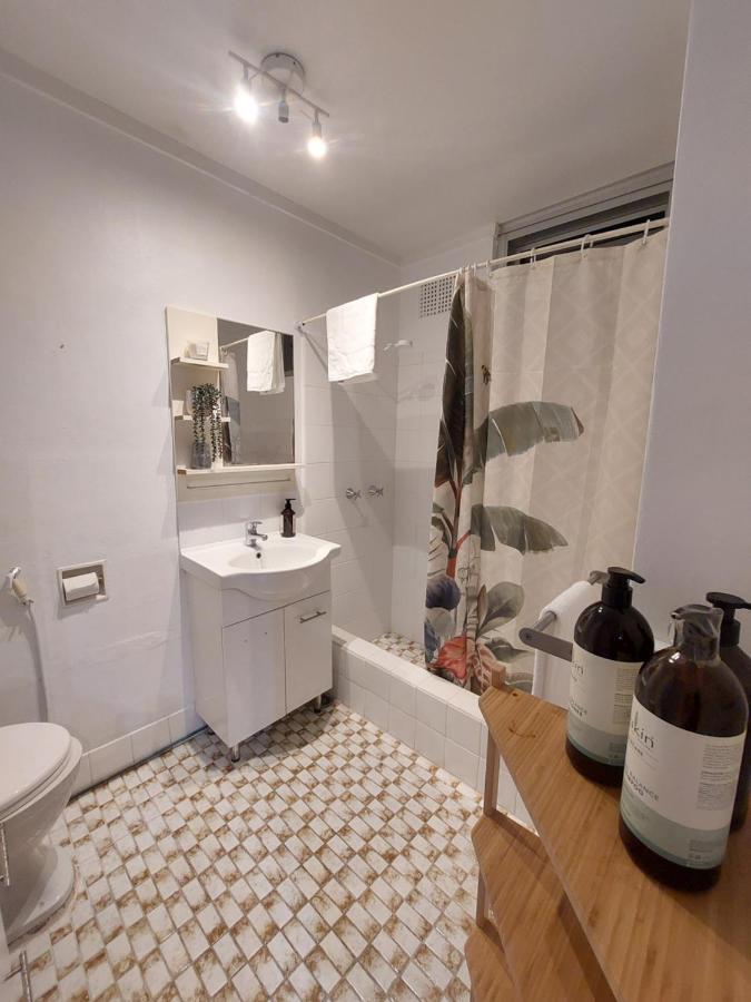 Apartment Sunny Studio And The Best View Of The City, Glebe