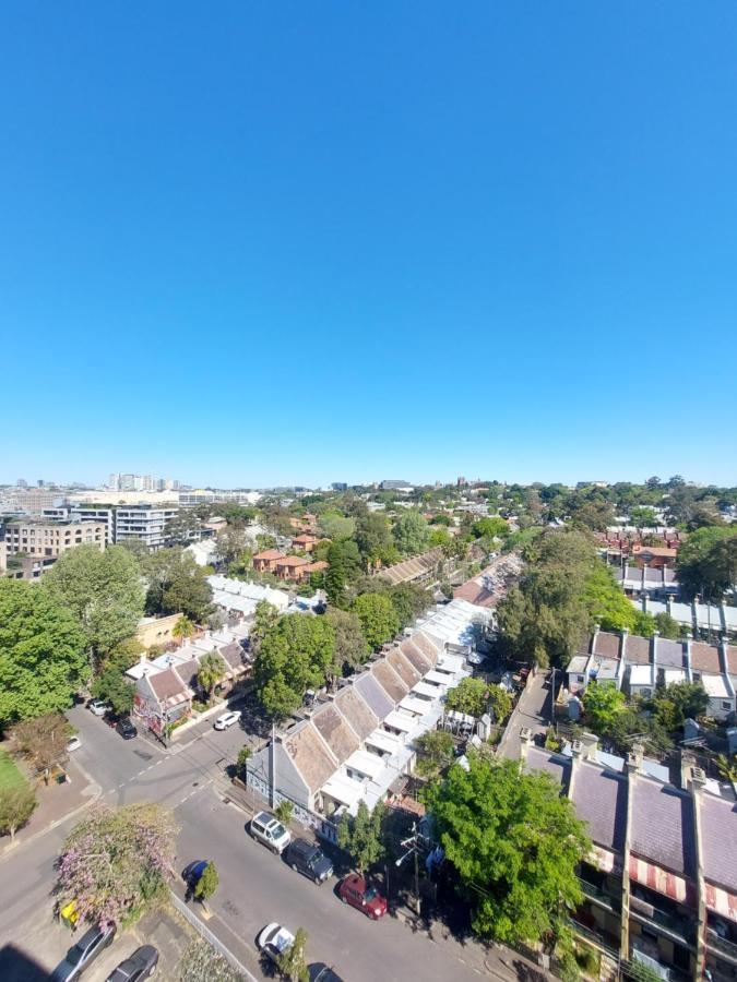 Apartment Sunny Studio And The Best View Of The City, Glebe