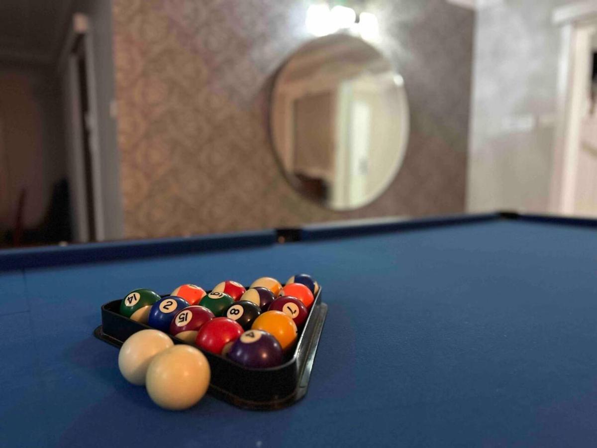 5 Bedroom 3 Bathroom House With Pool, Spa, Voice-control Smart And Game Sydney