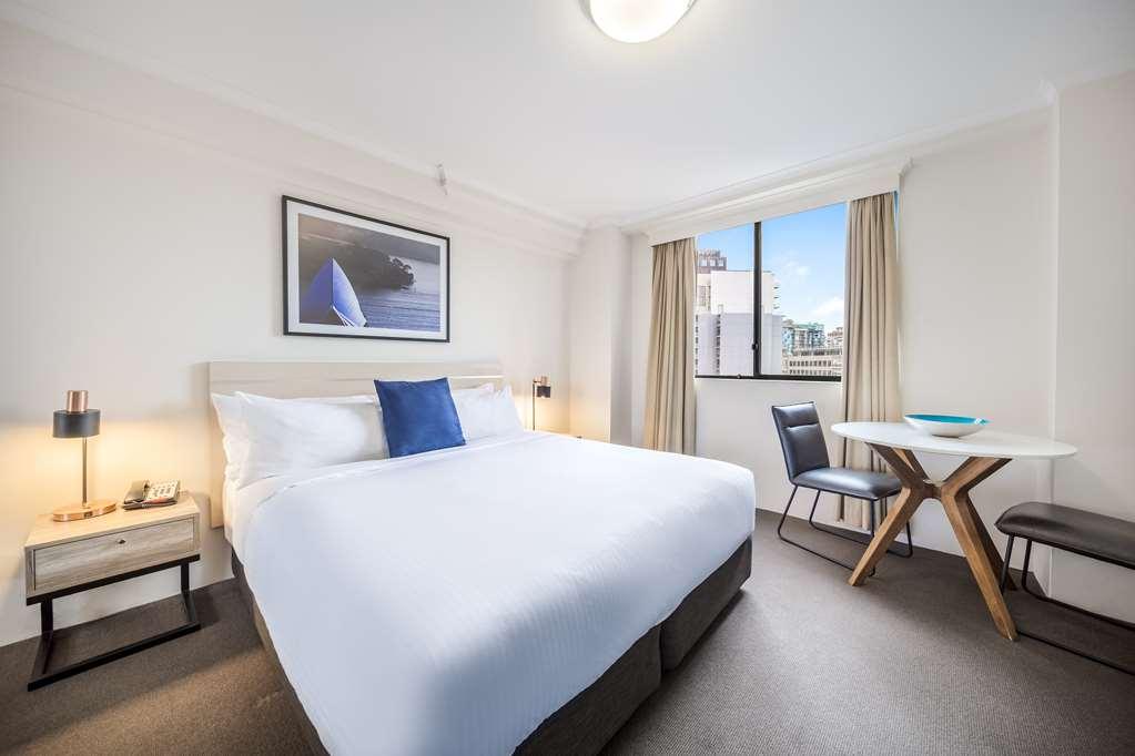 Oaks Castlereagh Sydney