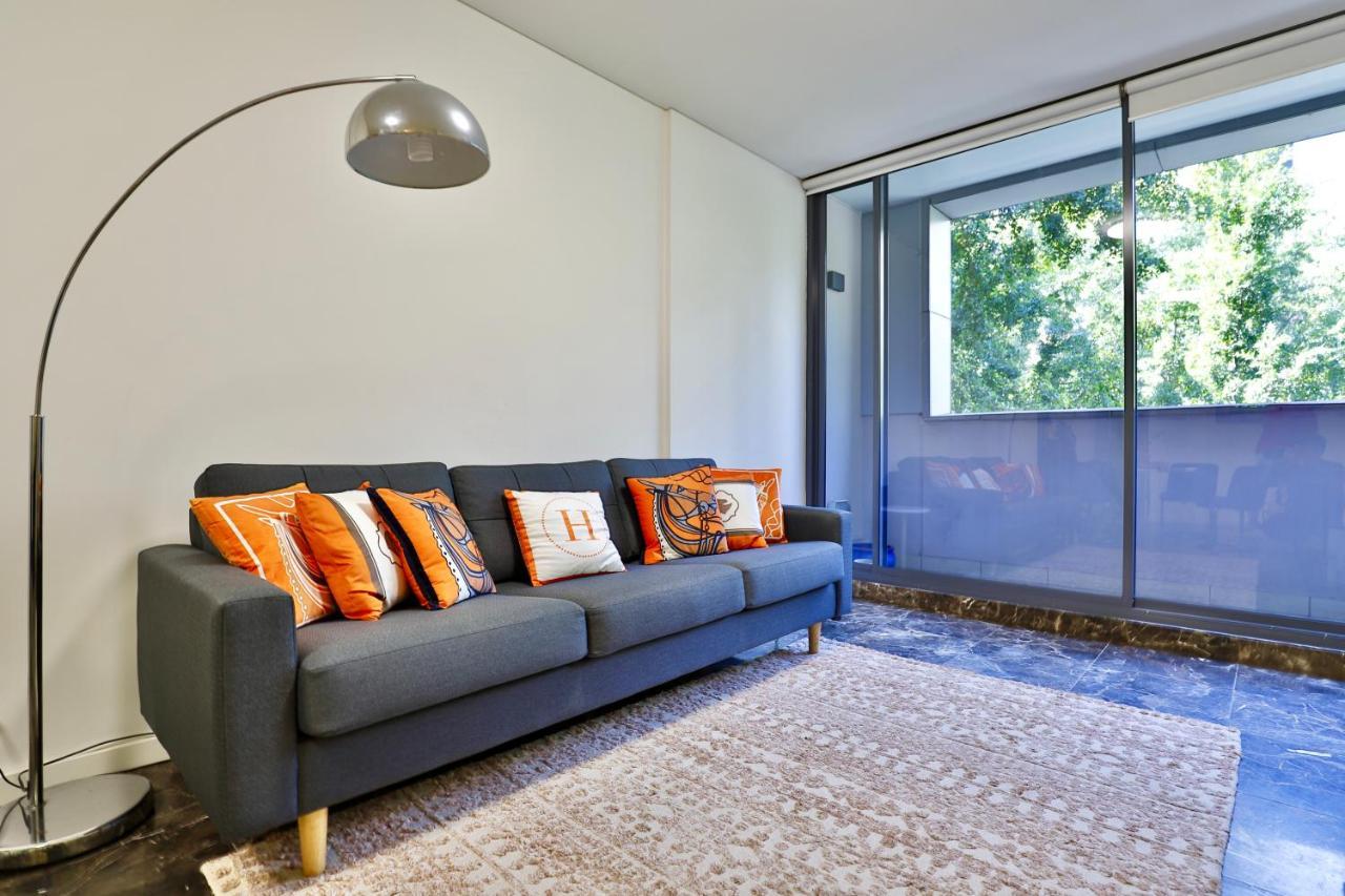 Cbd Harbour Retreat - Lovely 2br Sydney