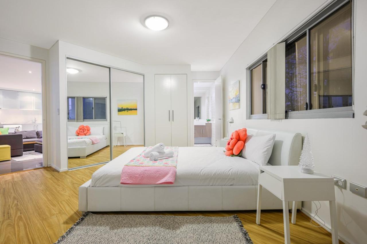 Strathfield Sweet 2br Near Train Stationshopping Sydney