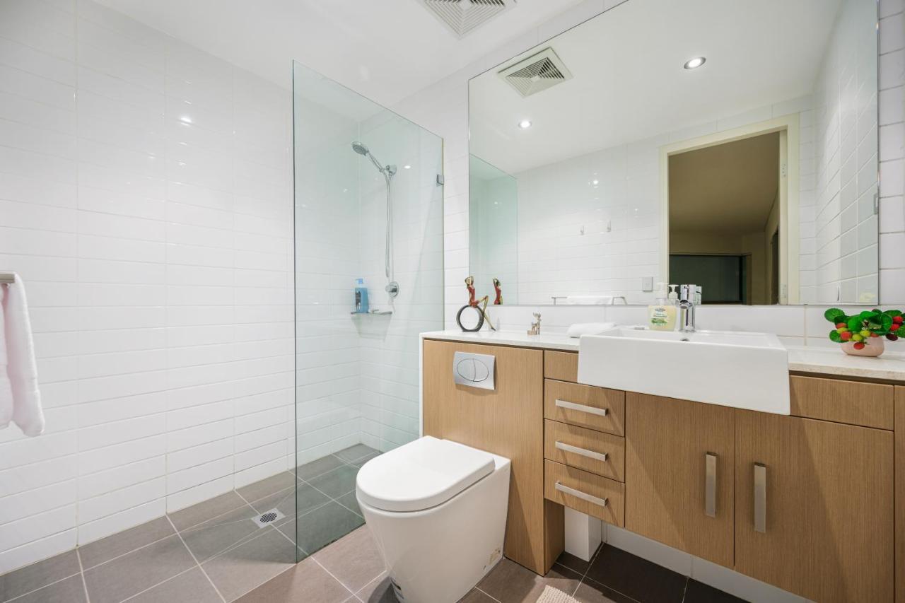 Strathfield Sweet 2br Near Train Stationshopping *