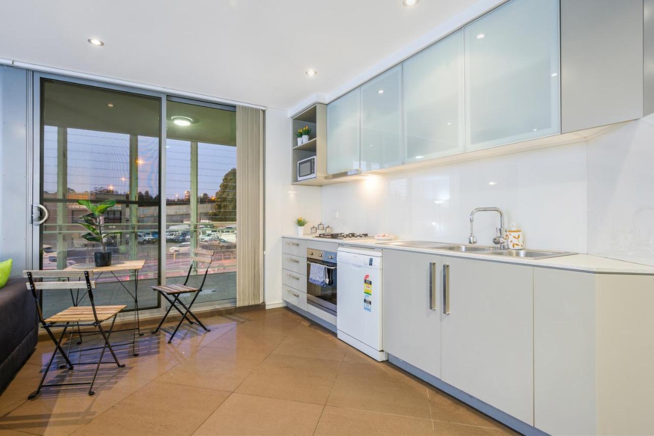 Strathfield Sweet 2br Near Train Stationshopping *