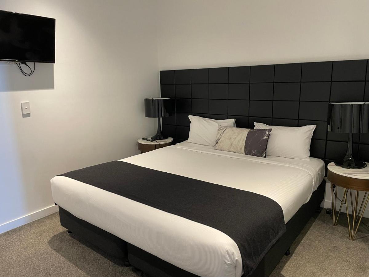 Chatswood Modern With Balcony * Sydney