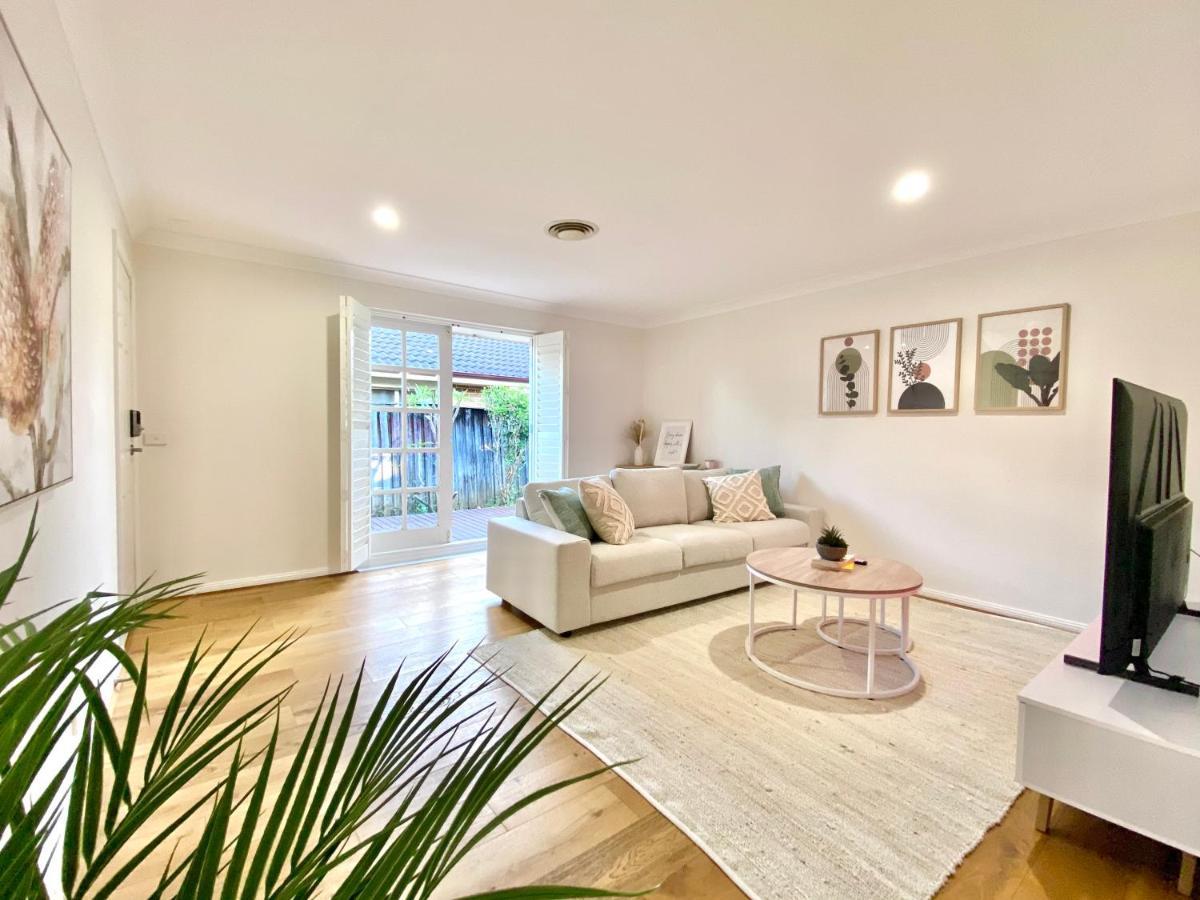 Cosy 3br House, 7 Mins Drive To Macquarie Centre, 5 Stars On Airb&b Sydney