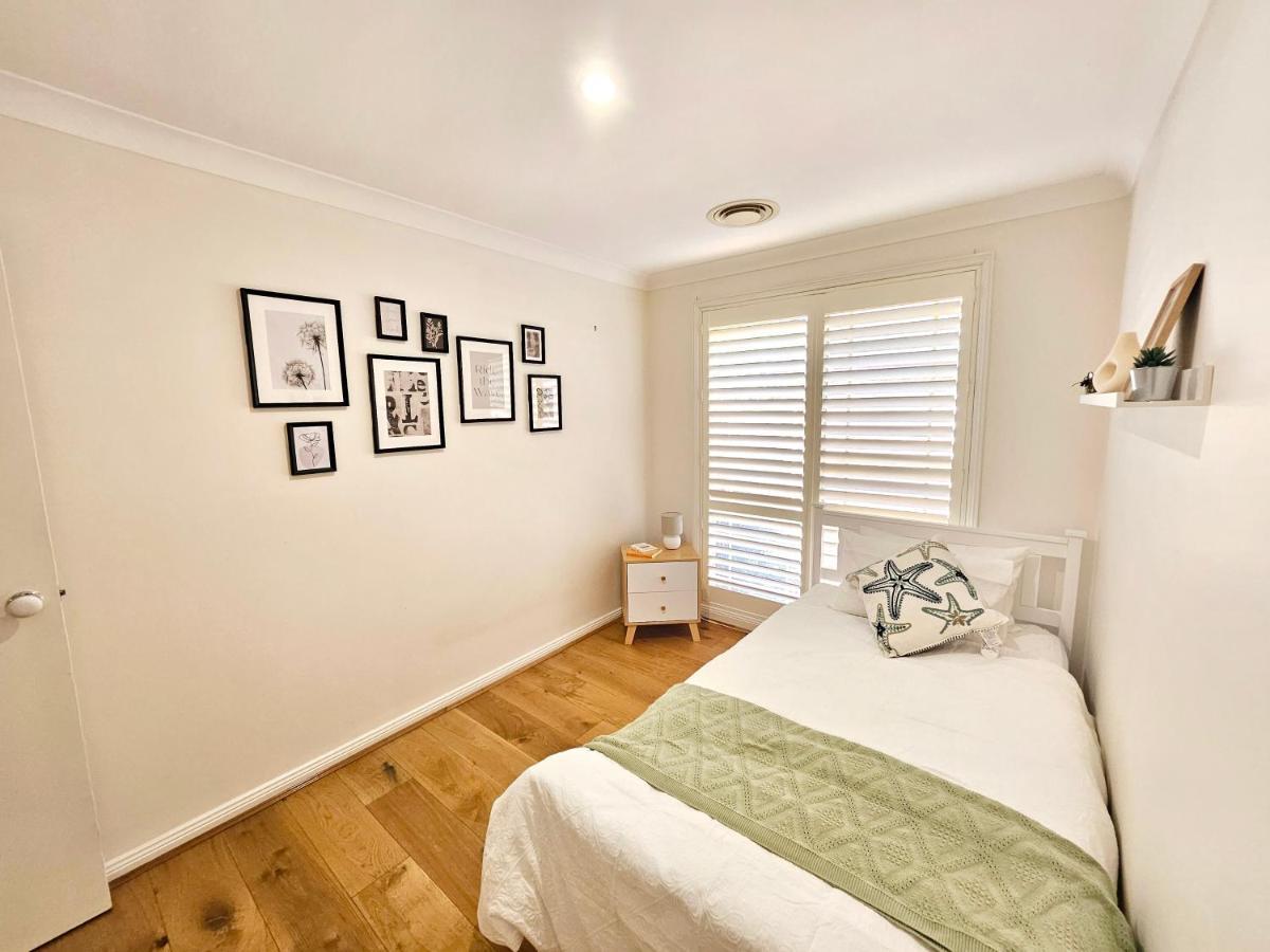 Villa Cosy 3br House, 7 Mins Drive To Macquarie Centre, 5 Stars On Airb&b *