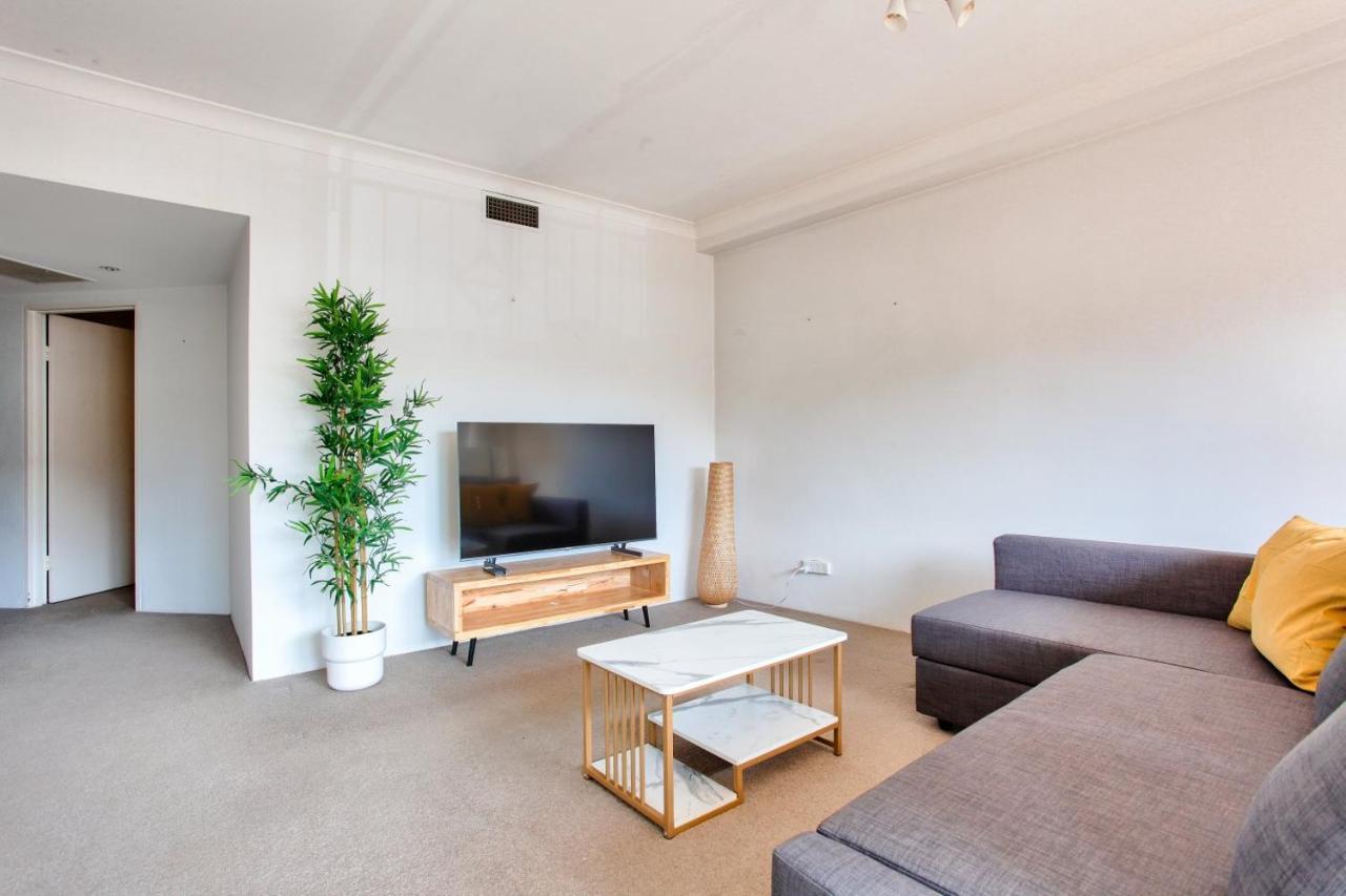 Cozy 2 Bedroom Surry Hills Apartment