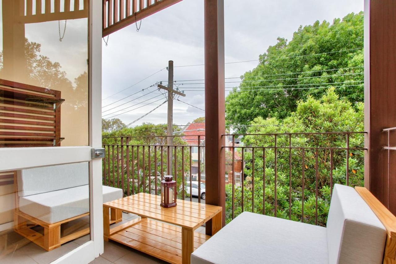 2 Bedroom Newtown Near To Shops 2 * Sydney