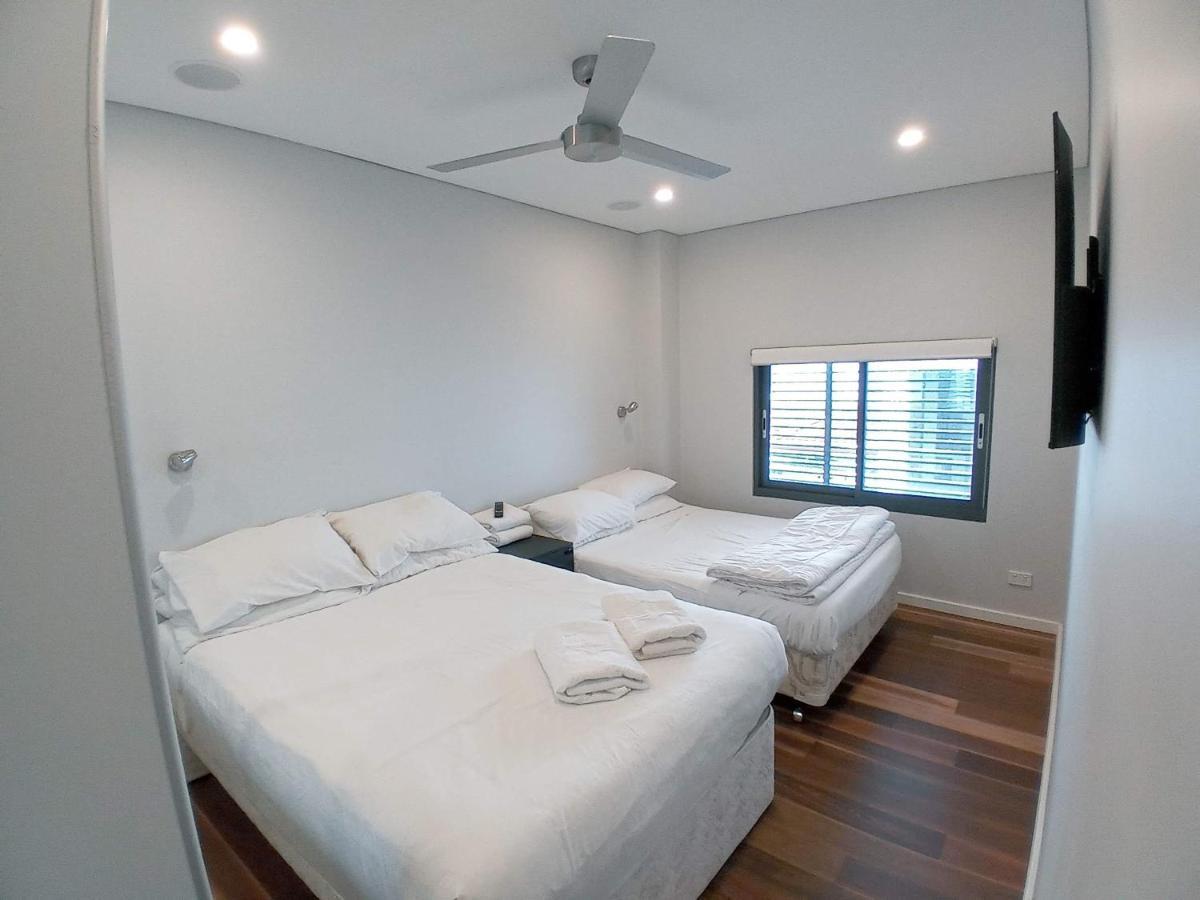 Holiday home Brand New Vip Luxury 5/5 Star Beachside Escape