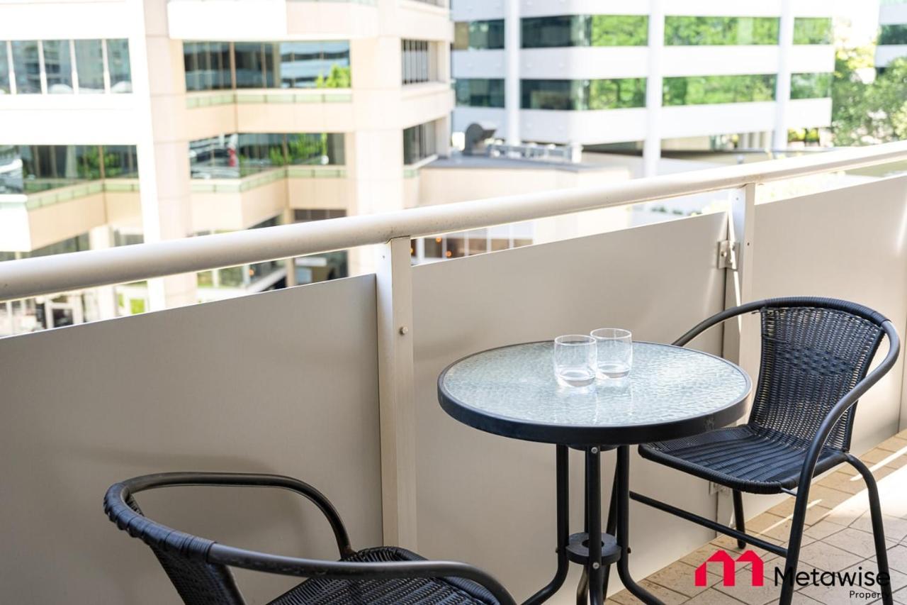 Metawise Chatswood 1bed Next To Station Sydney