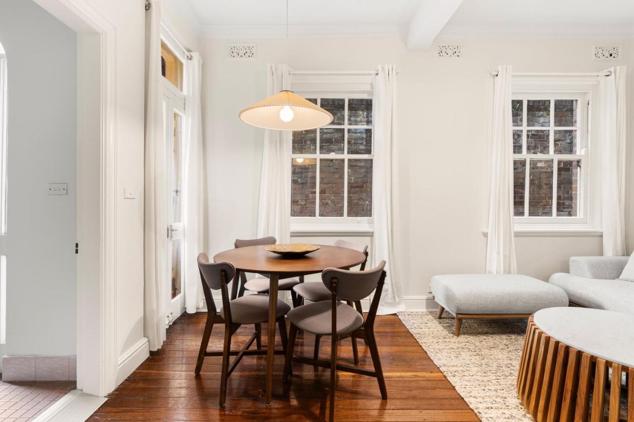 Historic Harbourside Townhouse Apartment