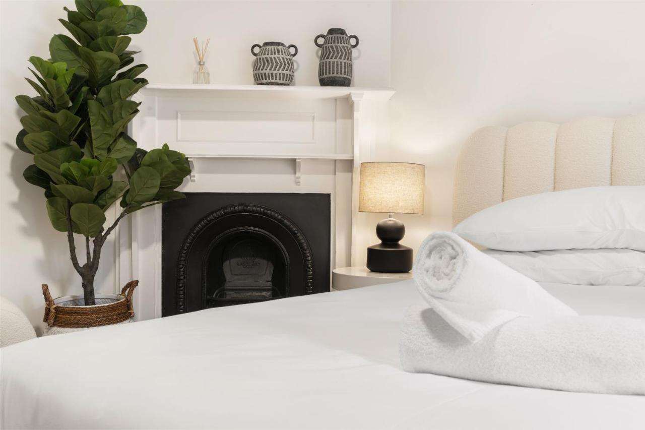Historic Harbourside Townhouse *
